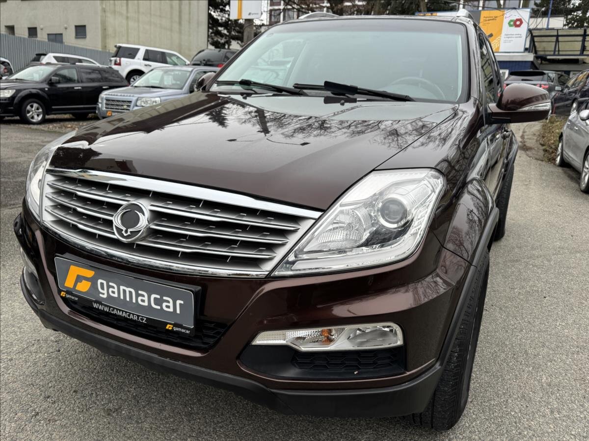 SsangYong Rexton SUV / Terénní 2,0 l 114 kw