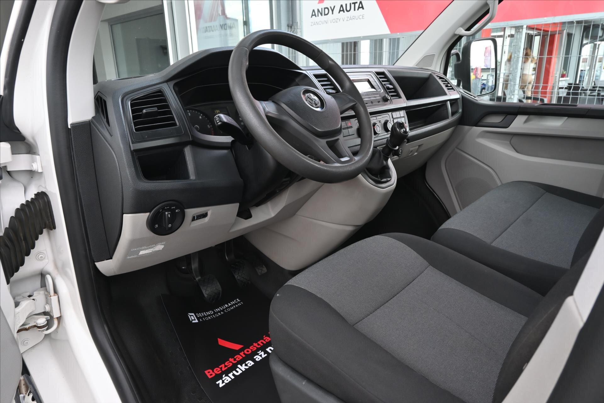 Volkswagen Transporter Valník 2,0 l 110 kw