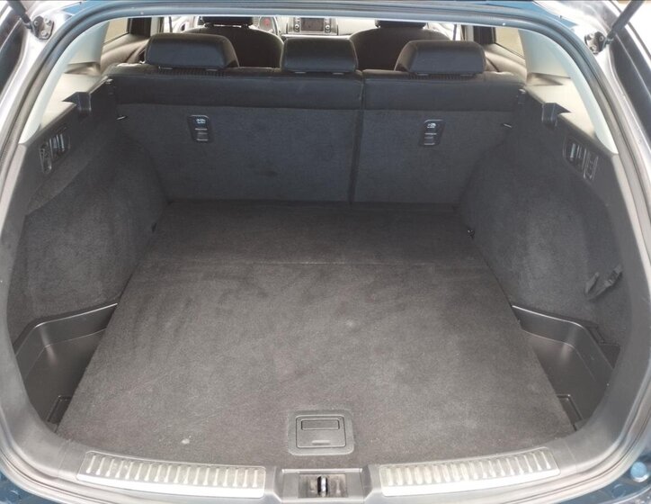 Mazda 6 Kombi 2,2 l 110 kw