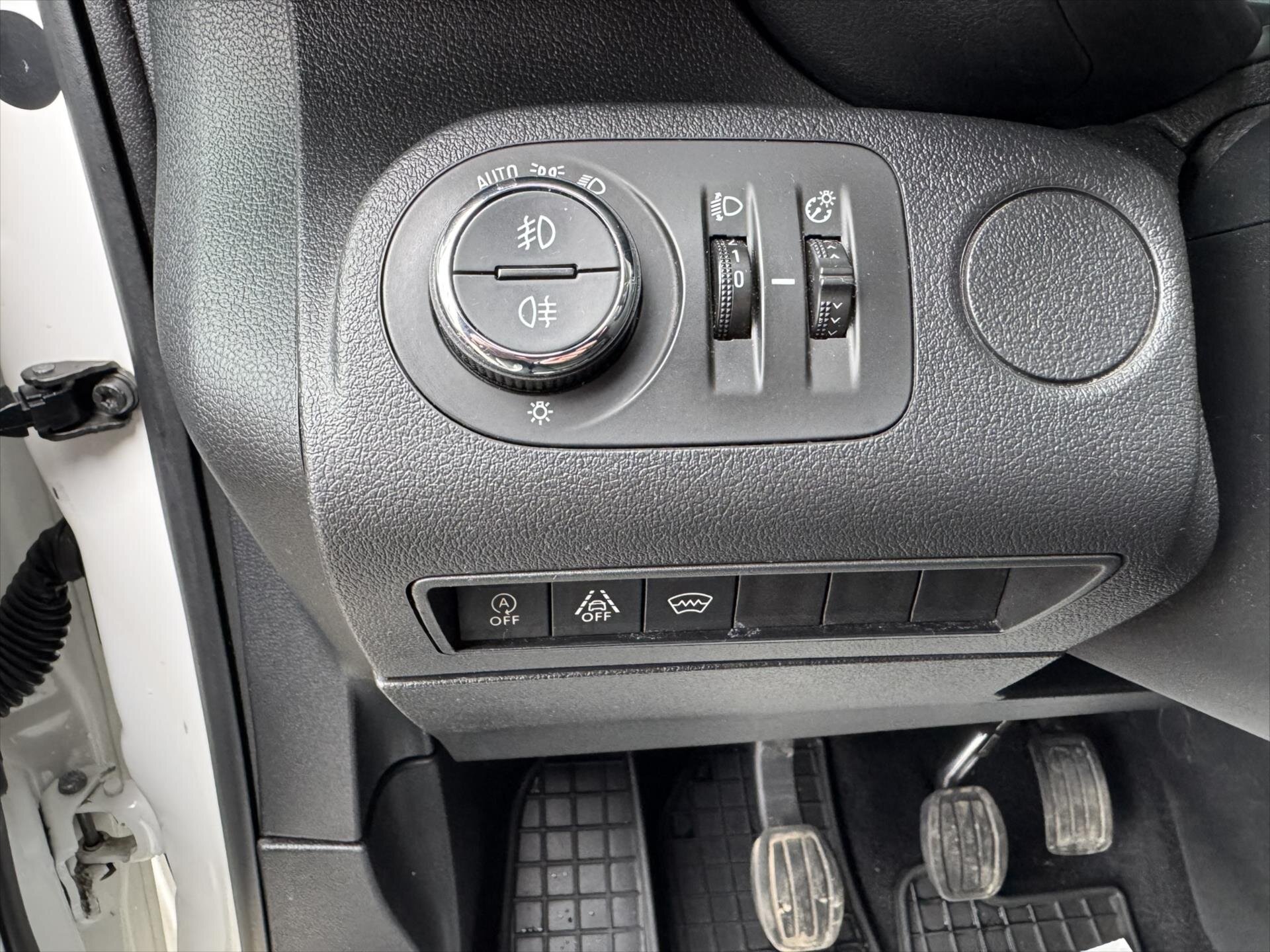 Opel Combo MPV 1,5 l 96 kw