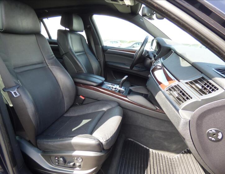 BMW X6 66
