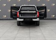 Mercedes-Benz Třídy X 11