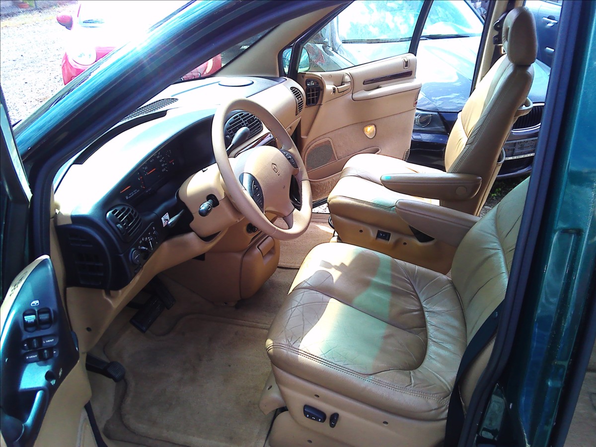 Chrysler Grand Voyager