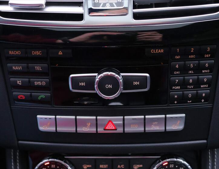 Mercedes-Benz CLS 32