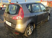 Renault Scénic Kombi 1,5 l 81 kw