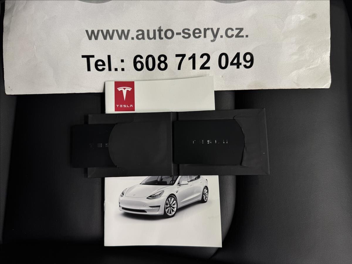 Tesla Model 3 Liftback 0,0 324 kw