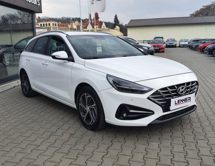 Hyundai i30 Kombi 1,6 l 85 kw