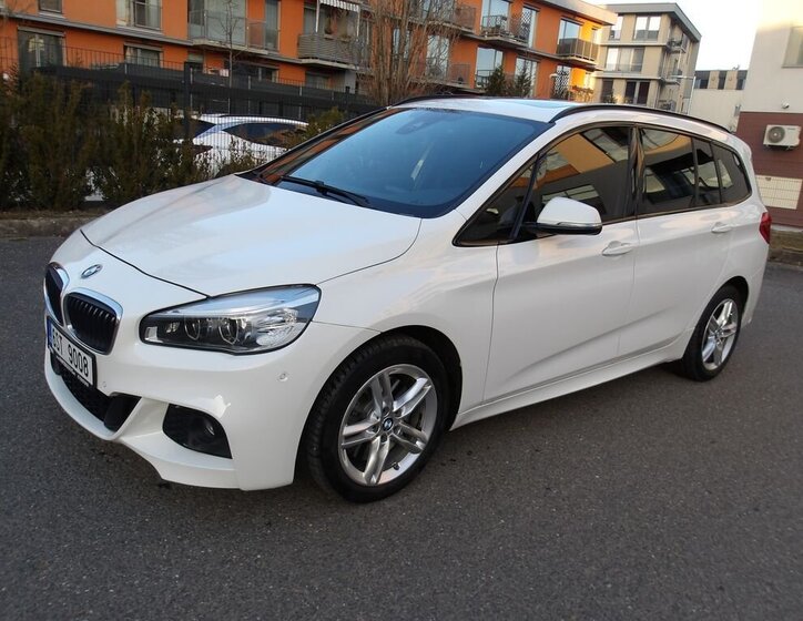 BMW Řada 2 Kombi 2,0 l 141 kw