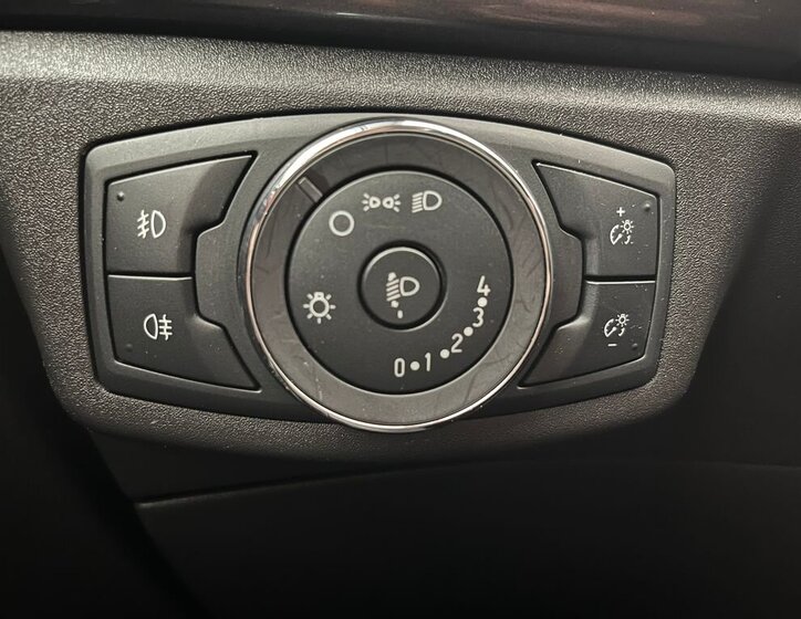 Ford Mondeo Kombi 2,0 l 110 kw