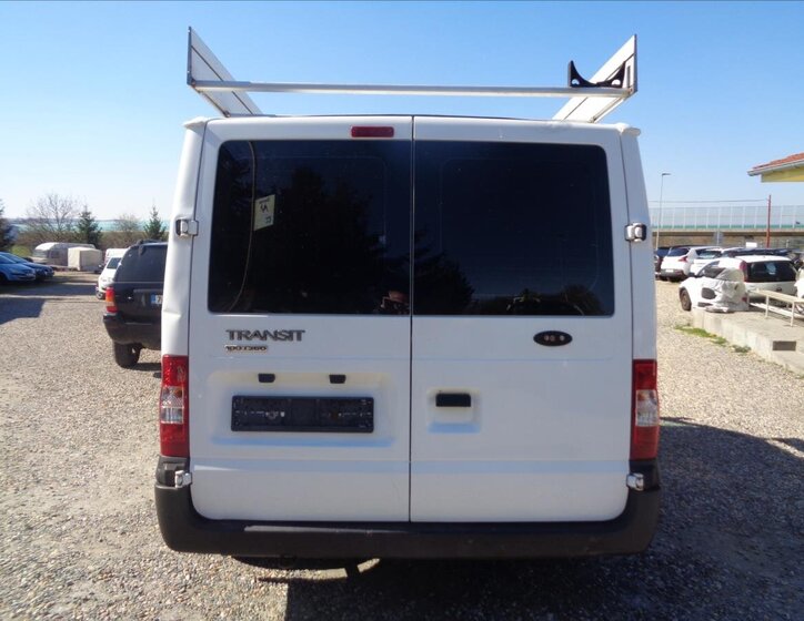 Ford Transit Skříň 2,2 l 74 kw