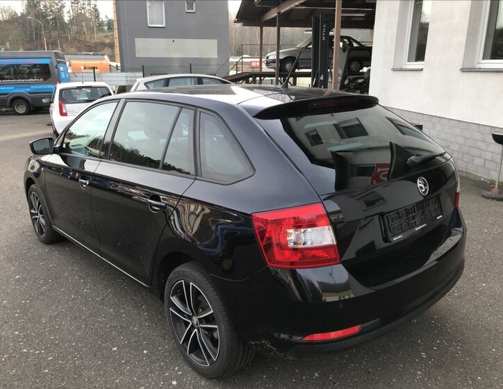 Škoda Rapid 5