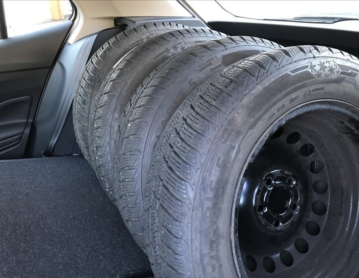 Škoda Fabia Hatchback 999,0 59 kw