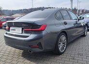 BMW Řada 3 Sedan / Limuzína 2,0 l 215 kw