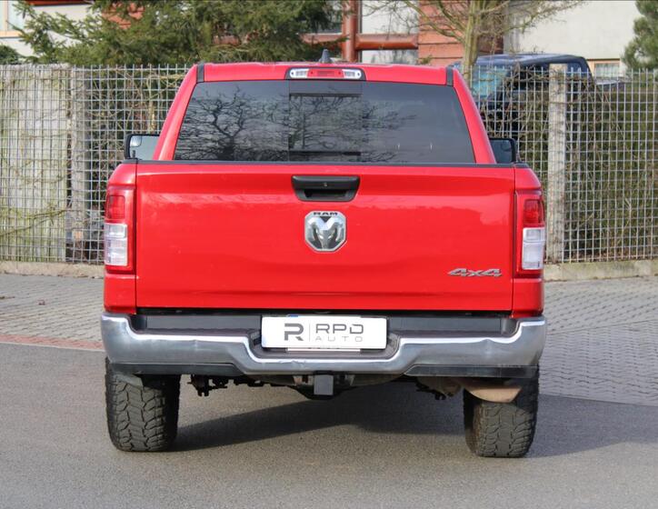 Dodge RAM 5