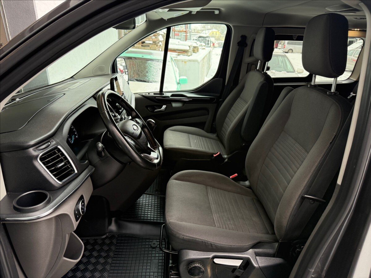 Ford Tourneo Custom