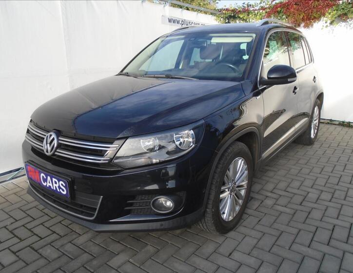 Volkswagen Tiguan 1