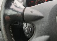 Nissan Almera Tino 32