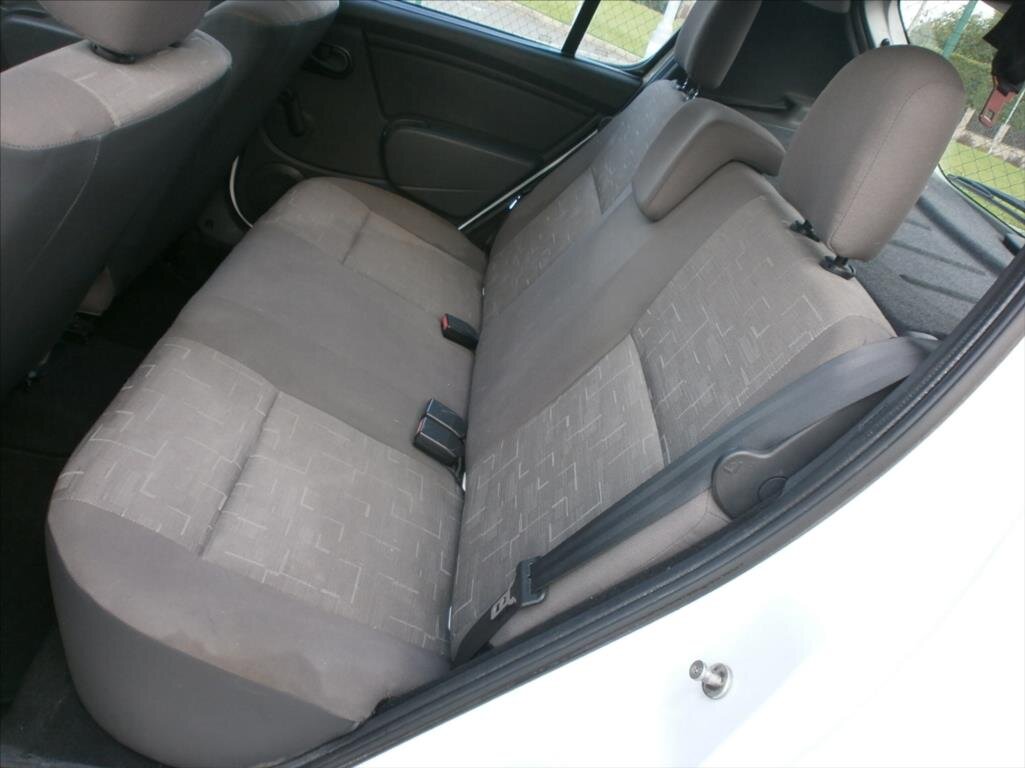 Dacia Sandero Hatchback 1,4 l 55 kw