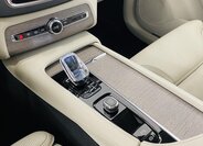 Volvo XC90 SUV / Terénní 2,0 l 173 kw