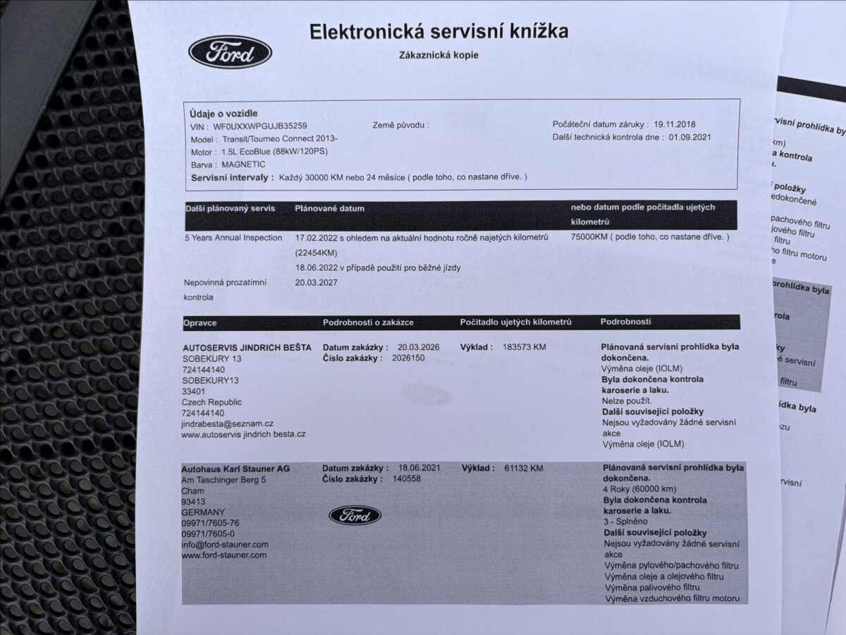 Ford Tourneo Connect Kombi 1,5 l 88 kw