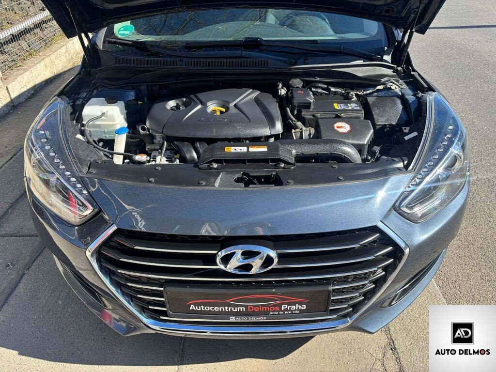 Hyundai i40 Kombi 2,0 l 121 kw