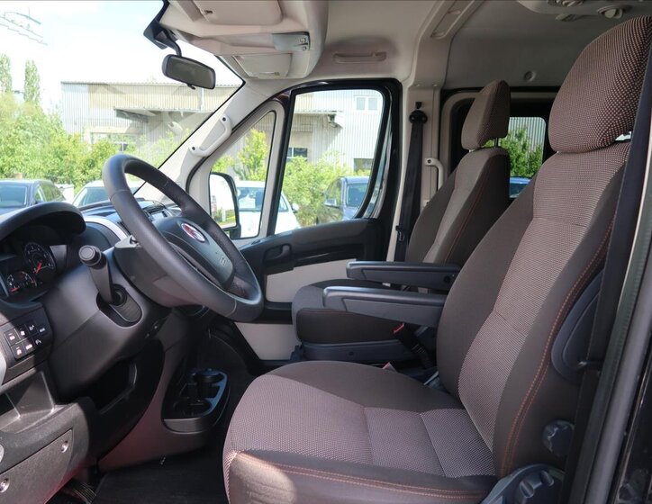 Fiat Ducato VAN / Minibus 2,3 l 110 kw