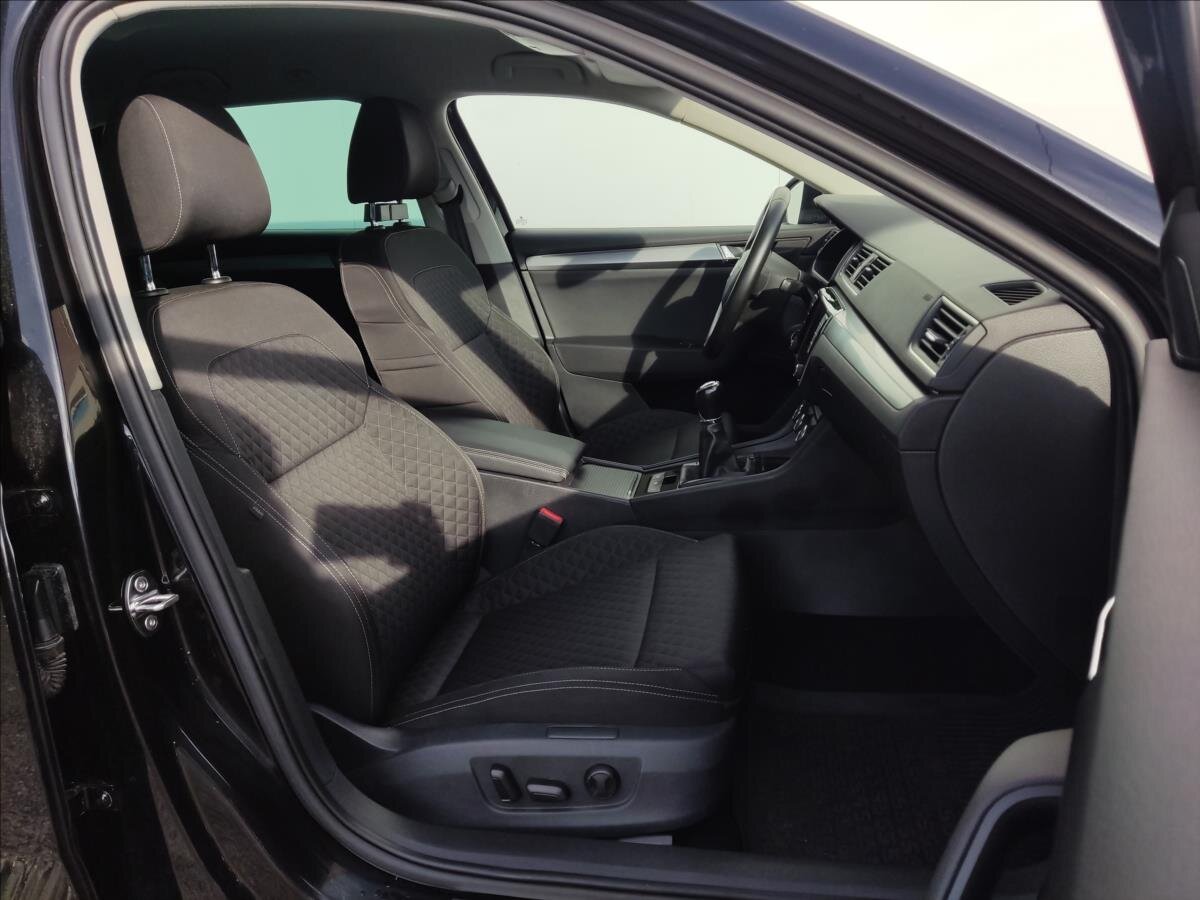 Škoda Superb Kombi 1,4 l 110 kw