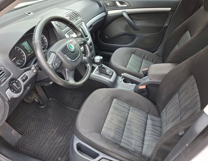Škoda Octavia Kombi 2,0 l 103 kw