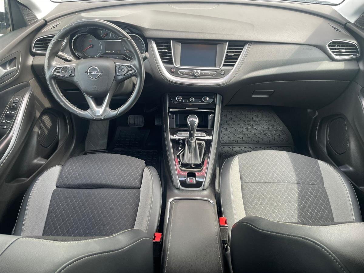 Opel Grandland X SUV 2,0 l 130 kw