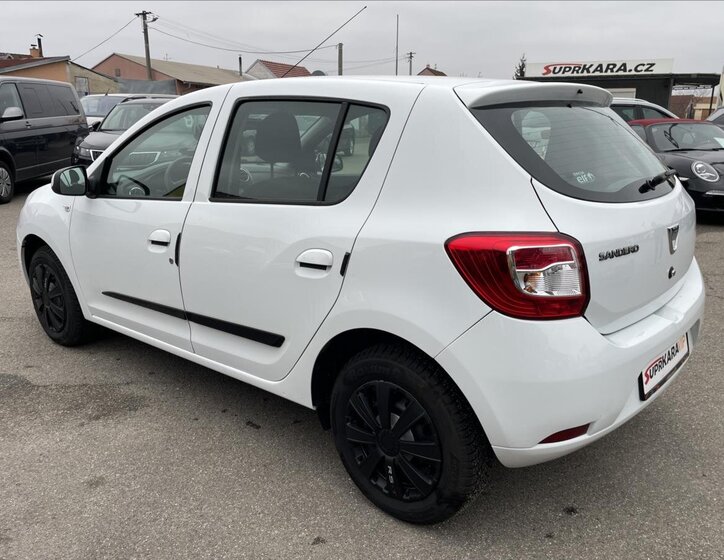 Dacia Sandero Hatchback 1,1 l 54 kw