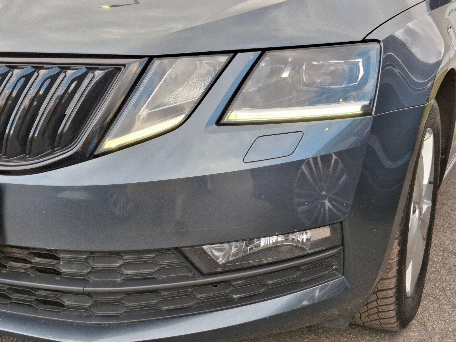 Škoda Octavia Sedan / Limuzína 1,5 l 110 kw