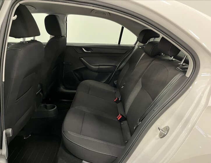 Škoda Rapid Liftback 1,2 l 66 kw