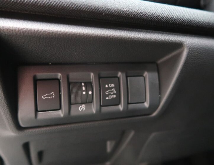 Subaru Outback SUV / Terénní 2,5 l 124 kw