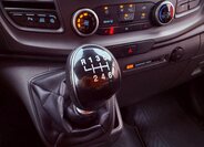 Ford Tourneo Custom 21