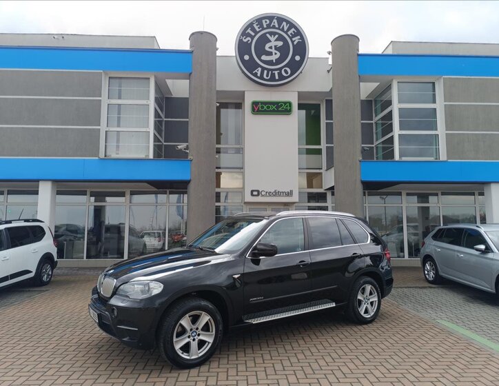 BMW X5 SUV / Terénní 3,0 l 180 kw