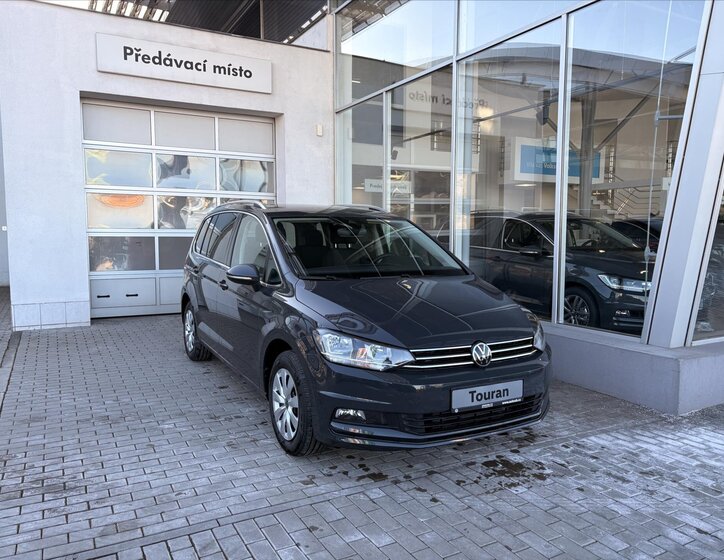Volkswagen Touran MPV 1,5 l 110 kw