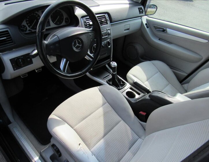 Mercedes-Benz Třídy B Kombi 2,0 l 142 kw