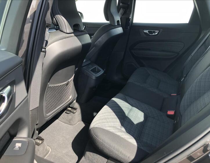 Volvo XC60 14