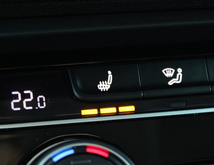 Volkswagen Touran MPV 1,5 l 110 kw