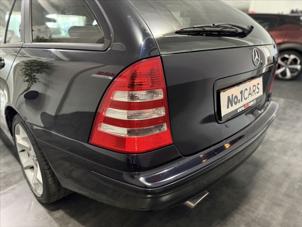 Mercedes-Benz Třídy C Kombi 3,0 l 170 kw