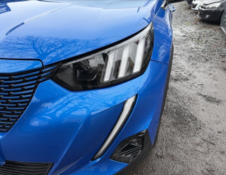 Peugeot 2008 SUV 0,0 100 kw