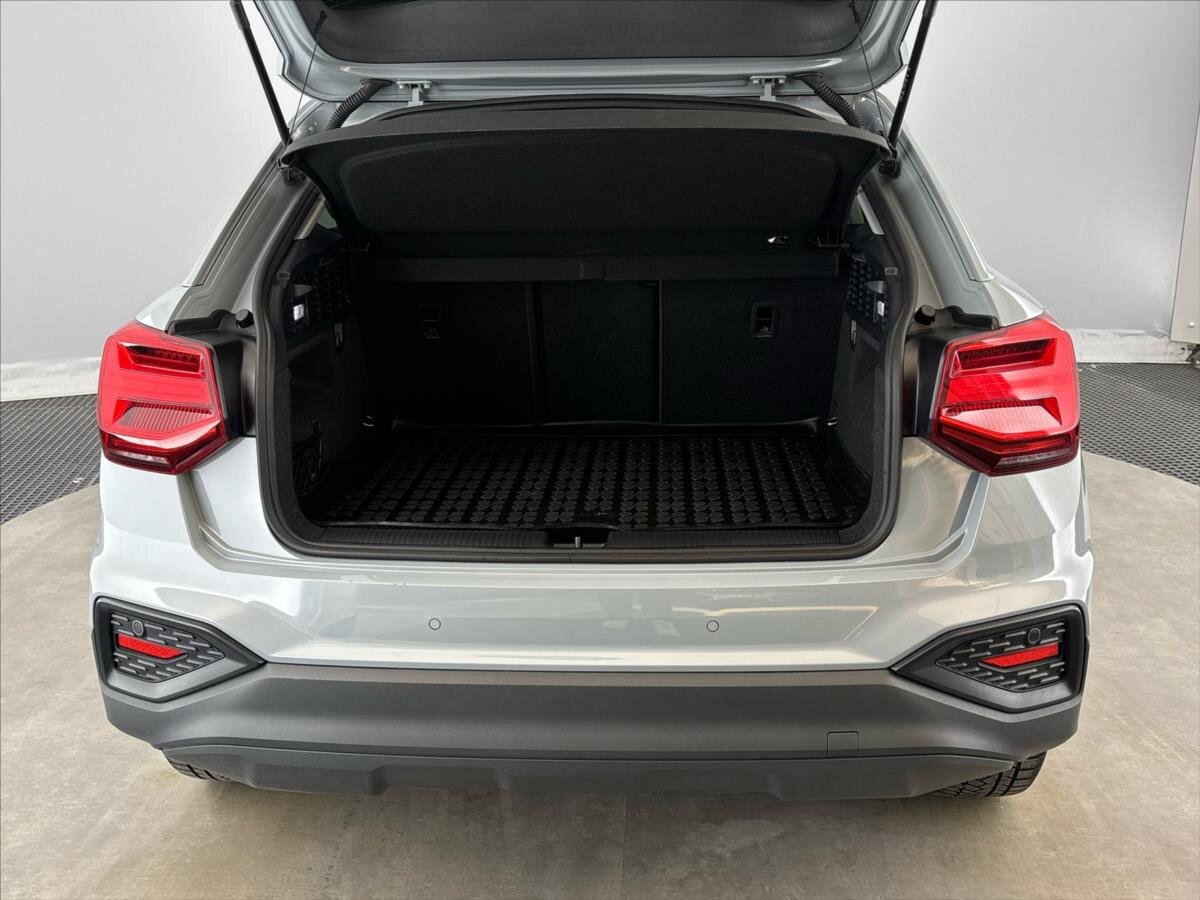 Audi Q2 SUV / Terénní 1,5 l 110 kw