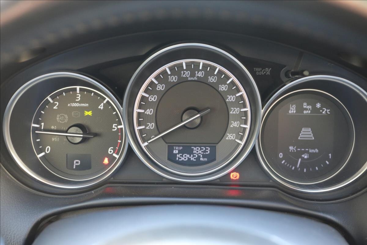 Mazda CX-5 SUV / Terénní 2,2 l 129 kw