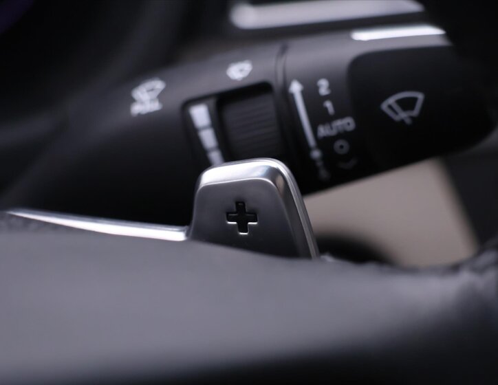 Hyundai Genesis Sedan / Limuzína 3,8 l 232 kw