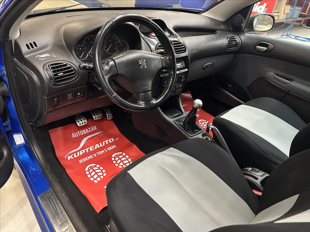 Peugeot 206 Kabriolet 2,0 l 100 kw