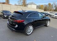 Infiniti FX30 5