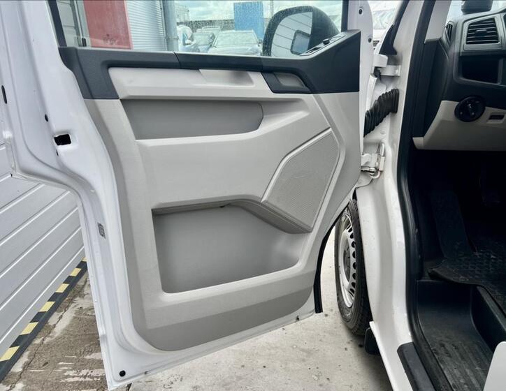 Volkswagen Transporter 39