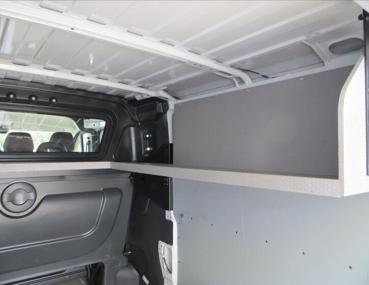 Opel Movano Ostatní 2,2 l 103 kw