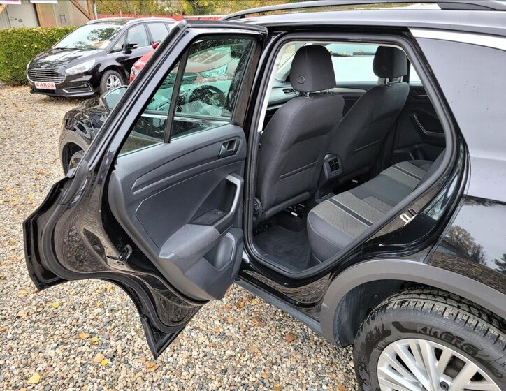 Volkswagen T-Roc SUV / Terénní 999,0 85 kw