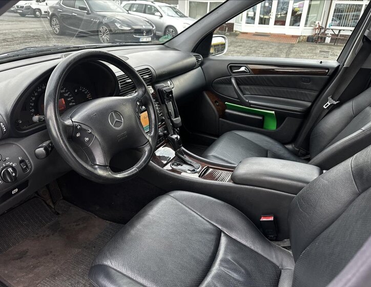 Mercedes-Benz Třídy C 10